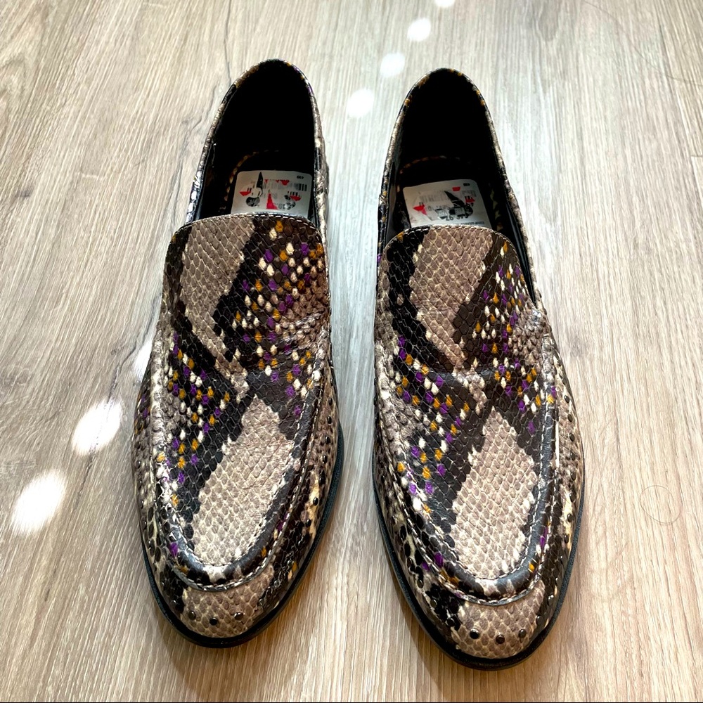 Vince Camuto Jendeya Mulberry Loafer